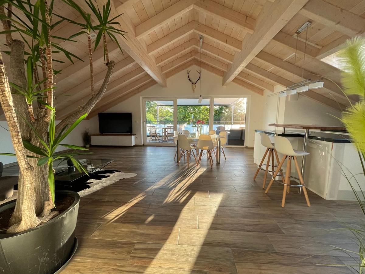 Lichtdurchflutete Wohnung Mit Grosser Dachterrasse Bruckmühl Екстериор снимка
