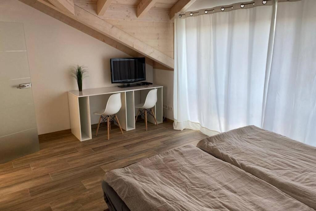 Lichtdurchflutete Wohnung Mit Grosser Dachterrasse Bruckmühl Екстериор снимка